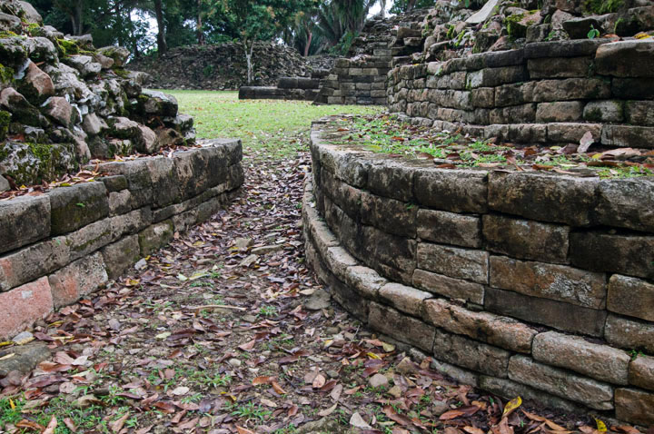 Lubaantun_8347.jpg - Lubaantun is one of very few sites that used curved walls in its construction.