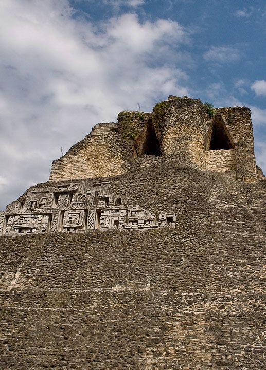 Xunantunich_1701b.jpg - The main structure (the palacio) at Xunantunich (200 BC). This is the second tallest Mayan structure in Belize. The carvings remaining here have been covered with plaster to protect them.